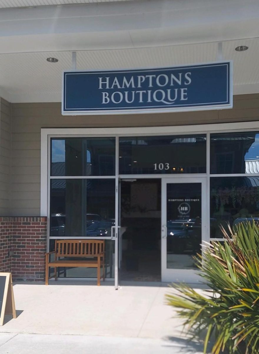 Hamptons+Front+of+Store